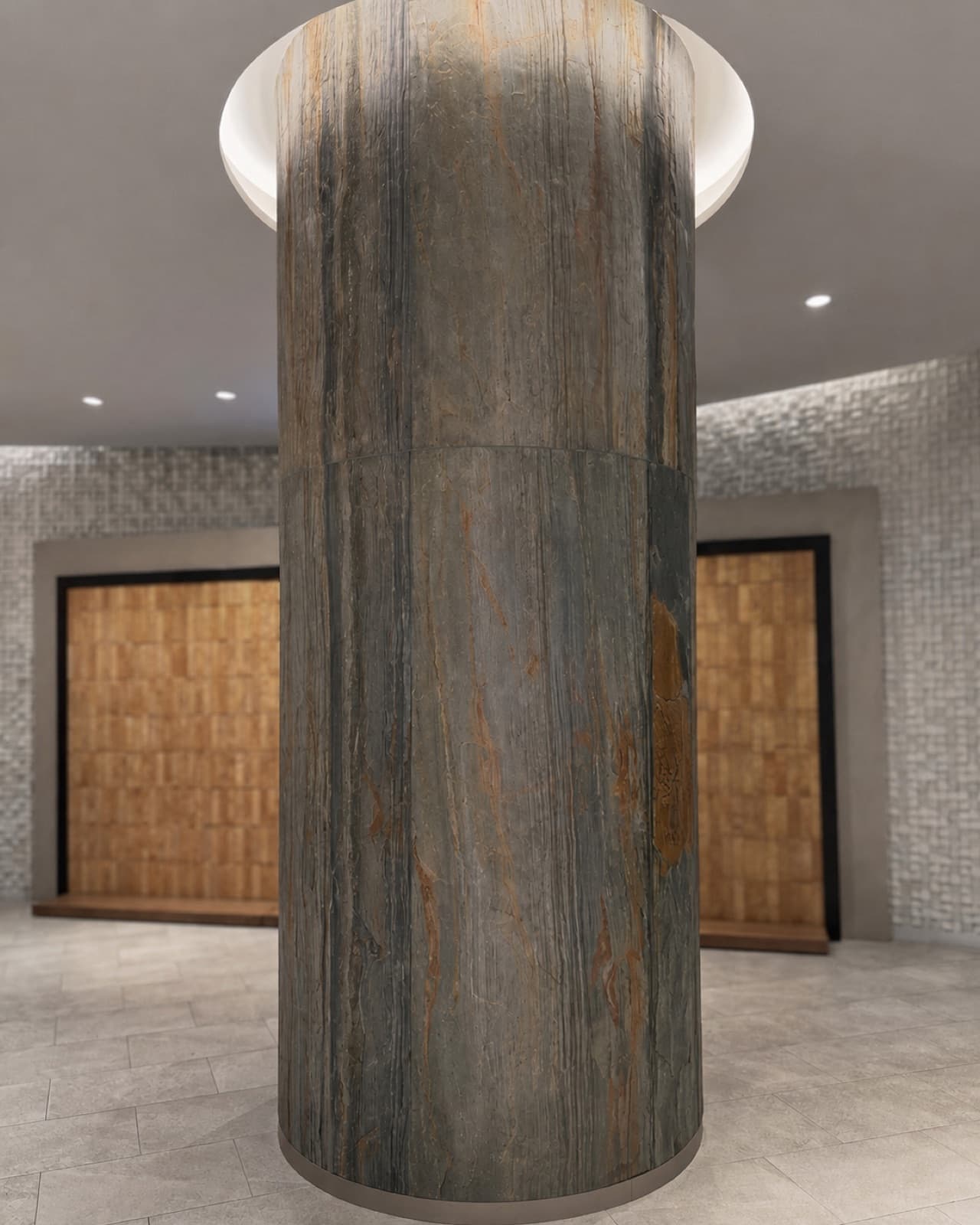 Columna en lobby